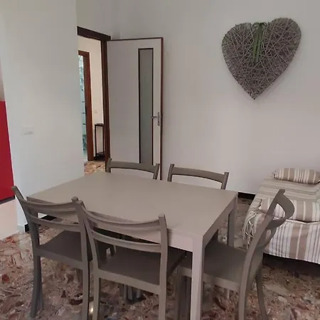 Casa Rina A Due Passi Dal Mare Spotorno
